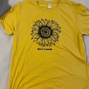 Sunflower save lands tee